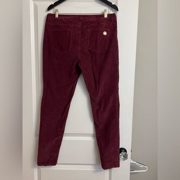 Michael Kors Skinny Super Soft Corduroys in Merlot with Gold Hardware Size 10 - Picture 11 of 16